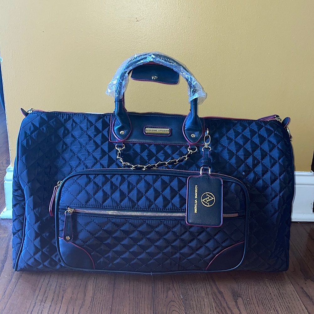 NWT Adrienne Vittadini The Quilted Collection Duffle